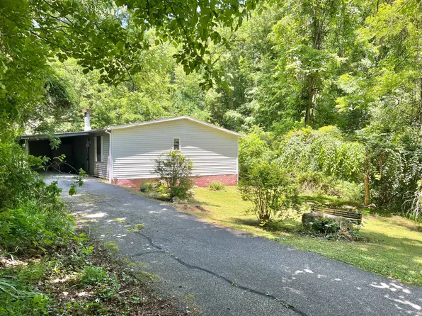 1753 Murphytown Rd, Davisville, WV 26142