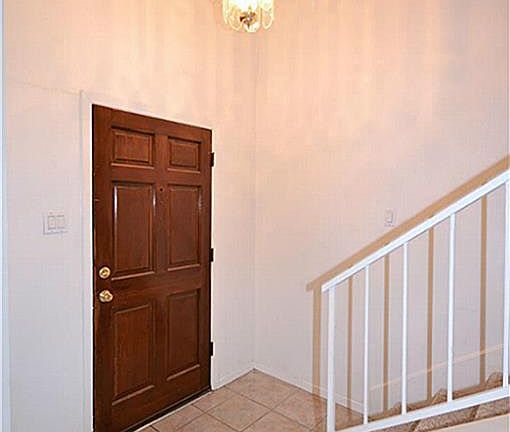 3rd image of 2904 Laurelridge Dr