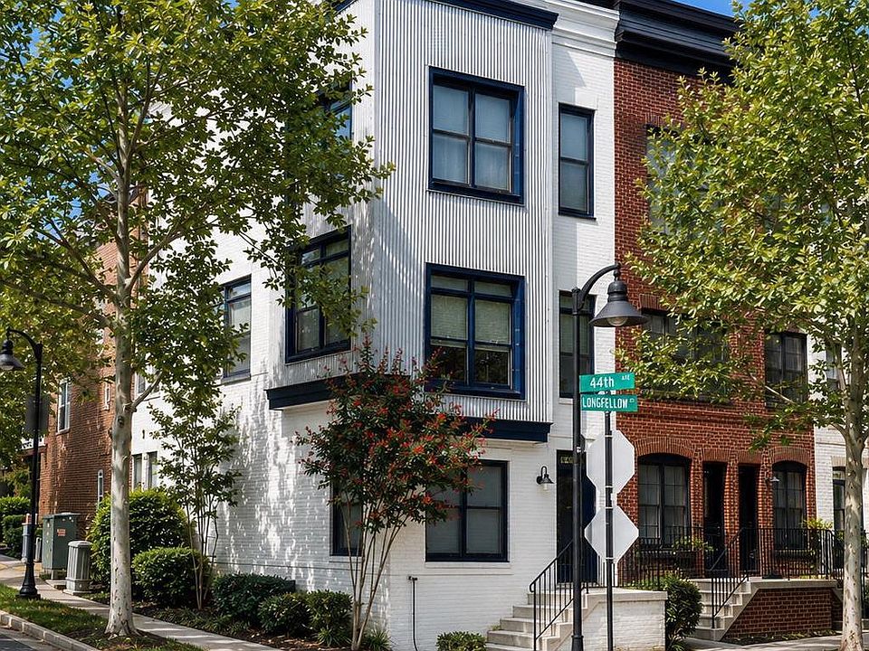 1st image of 4400 Longfellow St