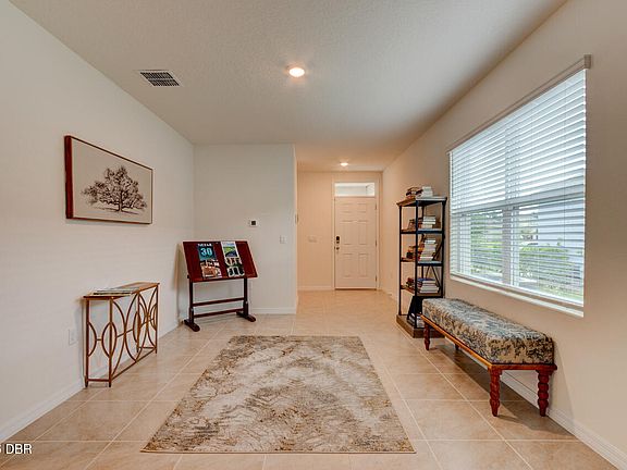 4th image of 1360 Cork Dr