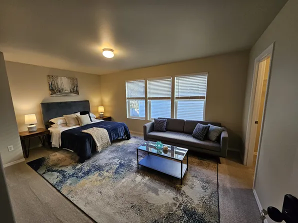 18928 13th Ave SE, Bothell, WA