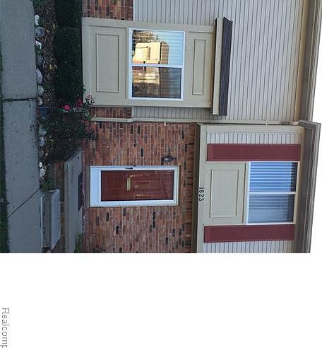 1st image of 1823 Torquay Ave #1