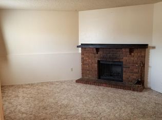 4104 Ridge Rd, Cheyenne, WY 82001