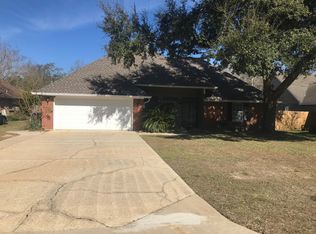 5012 Deborah St, Ocean Springs, MS 39564