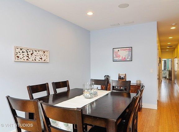 5th image of 2112 W Belmont Ave Unit 2