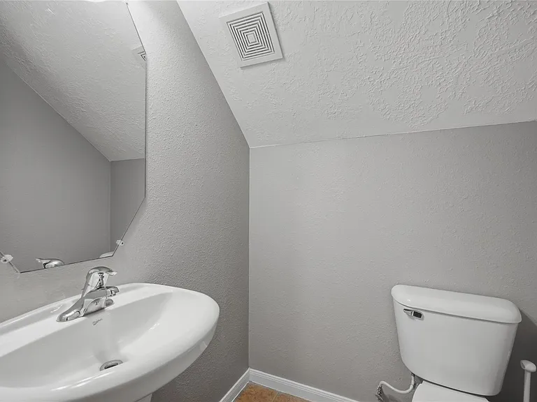 70 N Spinning Wheel Cir — Photo 15