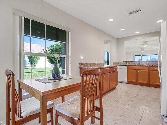 5th image of 7926 Guadiana WAY