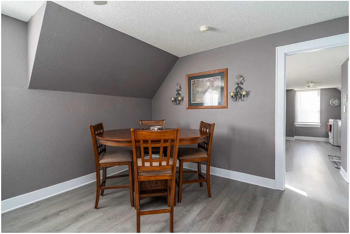 Building Photo - 509 Pleasant Ave #3