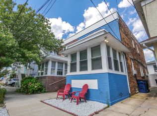 105 N Princeton Ave, Ventnor, NJ 08406