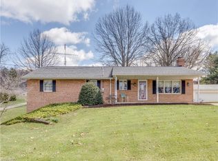 1740 Spring Valley Ave NW, Canton, OH 44708