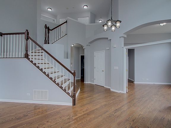 3rd image of 36983 N Fernview Ln