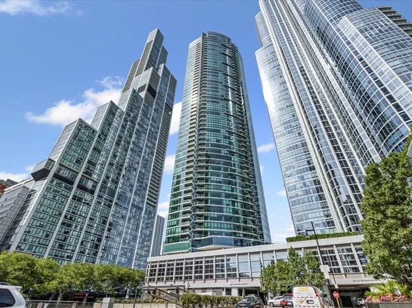 1201 S Prairie Ave APT 403, Chicago, IL 60605