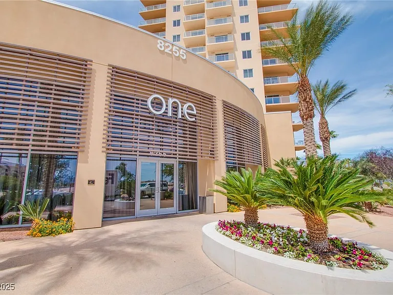 8255 Las Vegas Blvd S #1702 — Photo 4