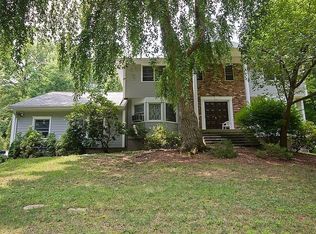 325 W Shore Dr, Carmel, NY 10512