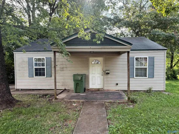 920 Fairway Dr NW, Huntsville, AL 35816