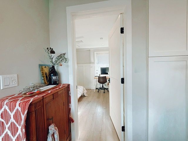 Bedroom entry