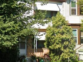 4769 N 30th St, Milwaukee, WI