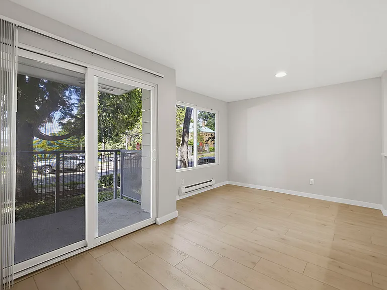 1311 12th Ave S #E203 — Photo 3