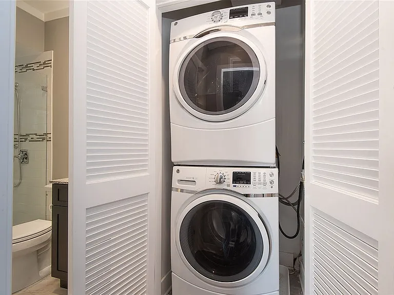 131 Arlington Ave #3 — Photo 8