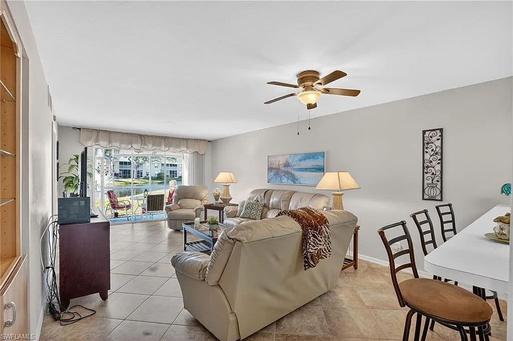 138 Pebble Shores Dr — Photo 4