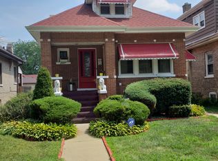 2027 S 10th Ave, Maywood, IL 60153