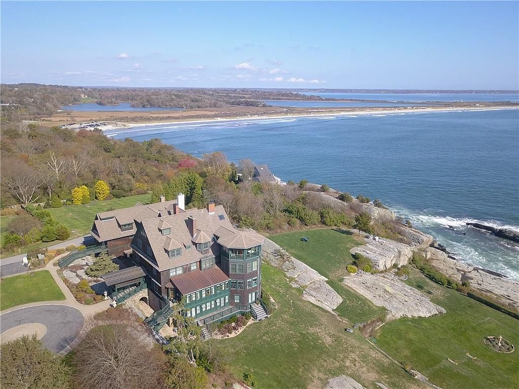 575 Tuckerman Ave APT A, Middletown, RI 02842 Zillow