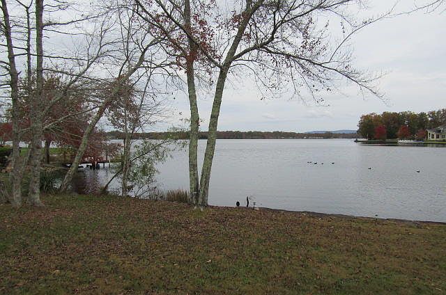 1st image of 1013 Hileah Dr