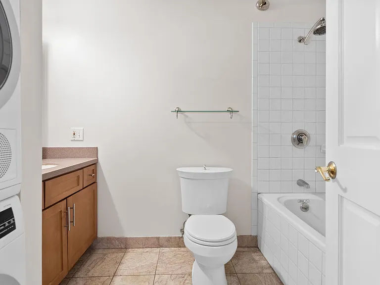 150 Salem St #4 — Photo 18