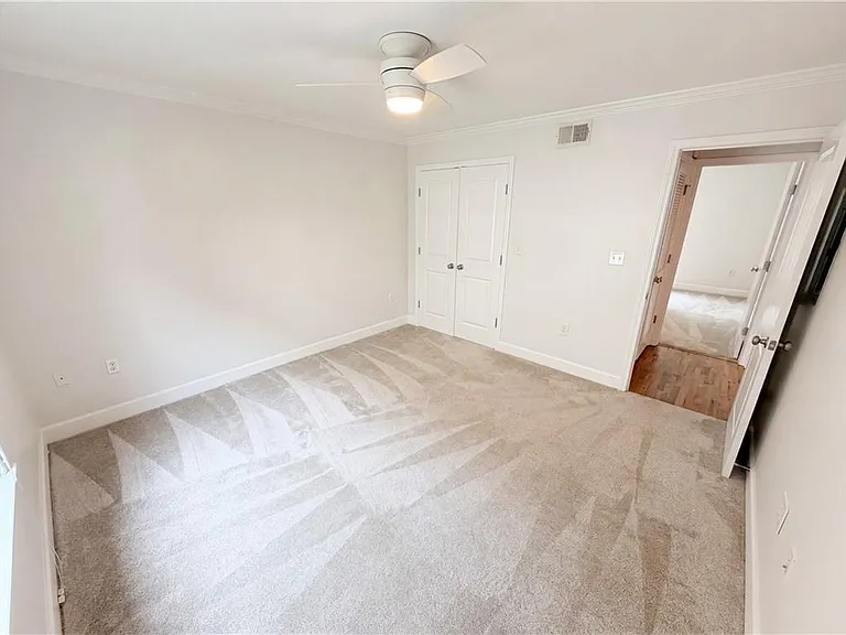 48 Peachtree Ave #200 — Photo 27