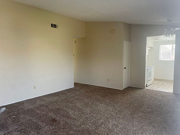 4th image of 8976 Laguna Vista Ct