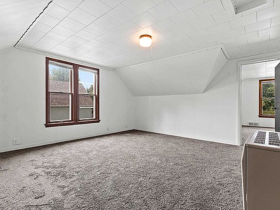 4th image of 1021 Carney Blvd