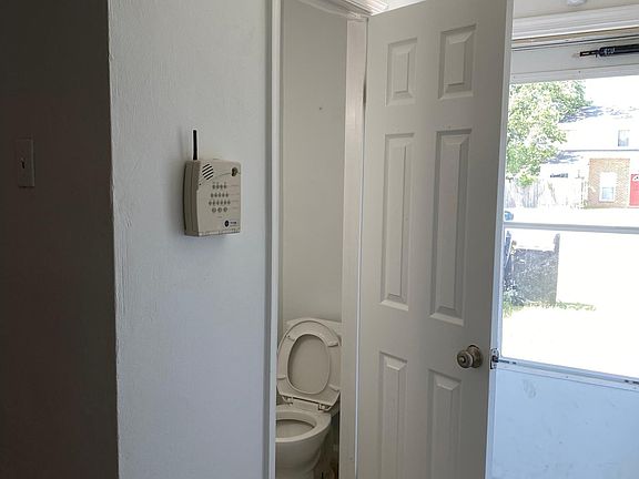 2nd image of 5653 Gregory Ct