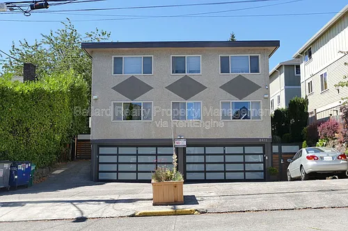 8411 Linden Ave N #4 Photo 1