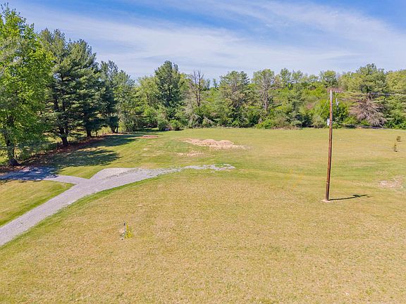 4th image of 5633 Thornspring Rd
