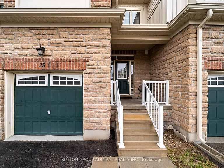 23 Greenwood Dr — Photo 2