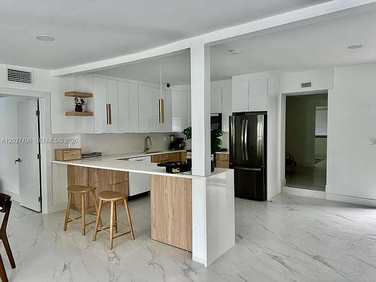 415 NW 133rd St — Photo 27