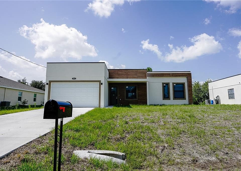 1st image of 660 Windermere DR