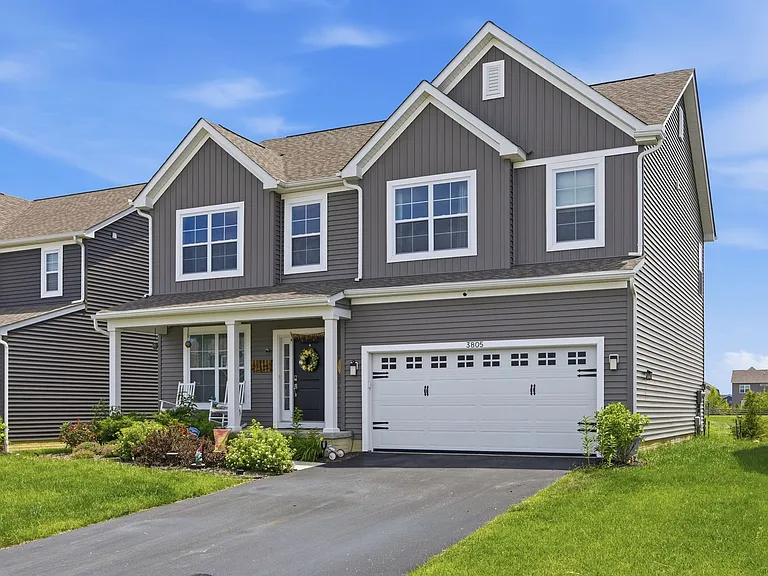 3805 Mantle Dr — Photo 3