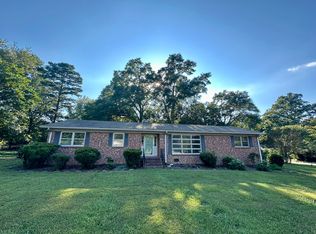 200 Bellview Dr, Taylors, SC 29687