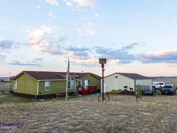 9 Cradle Butte Rd, Rozet, WY 82727