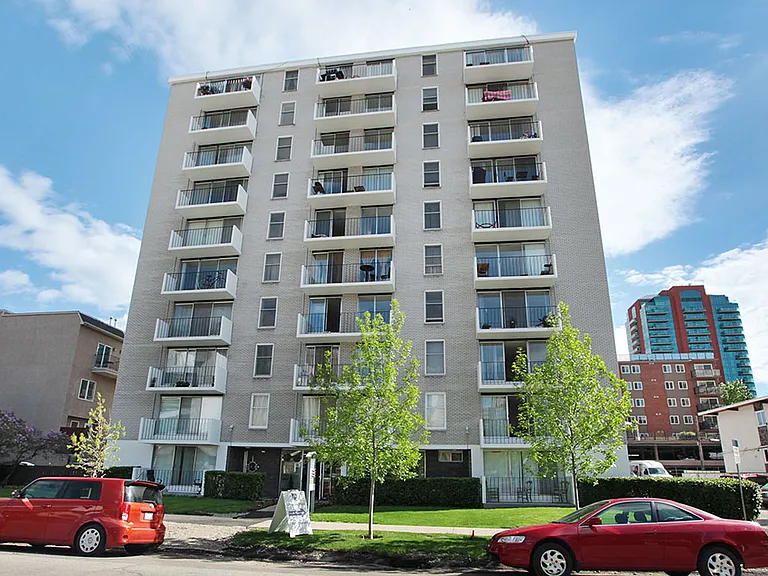 813 13th Ave SW — Photo 12