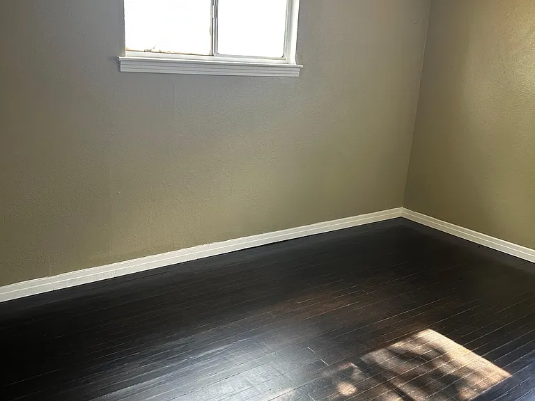 1515 Orange St — Photo 5