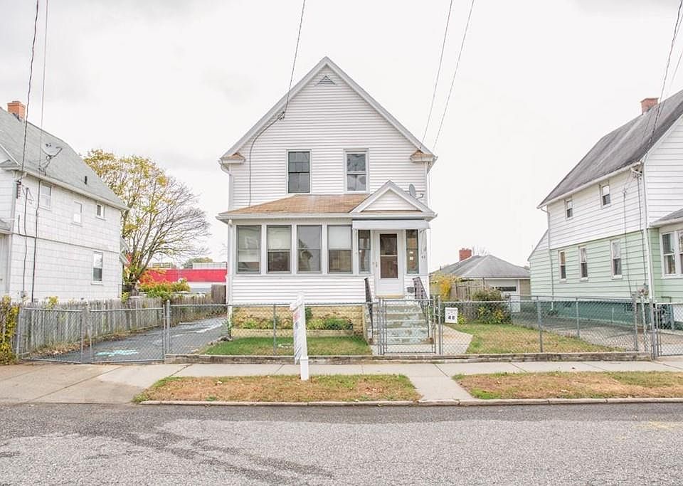 2nd image of 48 Franklin St