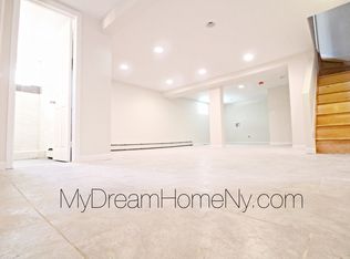 13551 223rd St, Laurelton, NY 11413