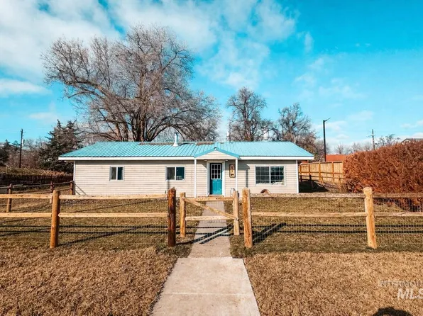55 S Superior St, Cambridge, ID 83610