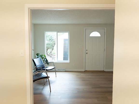 4th image of 3073 W Center Ave APT C