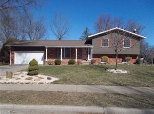 125 Springbrook Dr SE, New Philadelphia, OH