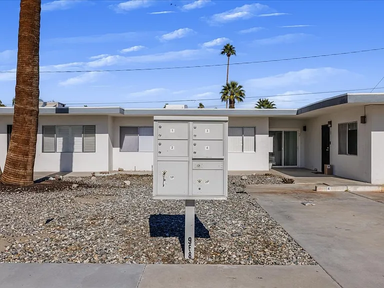4444 E. Sunny Dunes Road — Photo 3