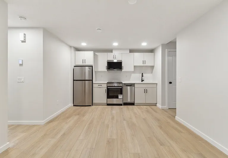 20939 25th Ave NW #BASEMENT — Photo 1