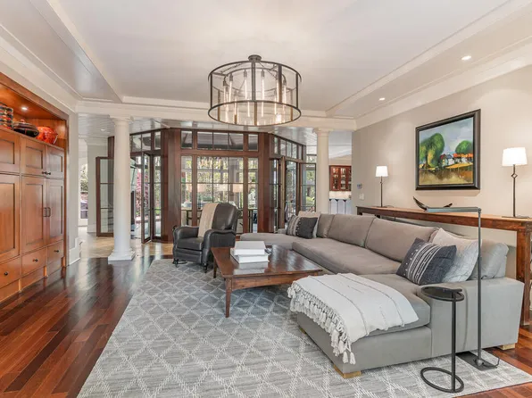 32520 Archdale, Chapel Hill, NC 27517